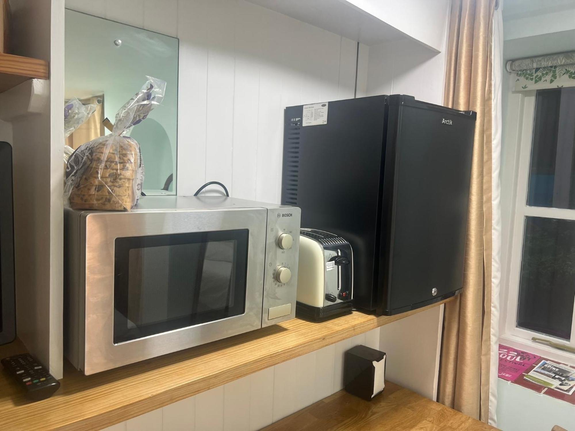 גילדפורד Addison B&B מראה חיצוני תמונה